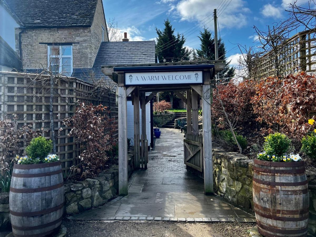 Hotel The Lion, Tredington Shipston-on-Stour Exterior foto